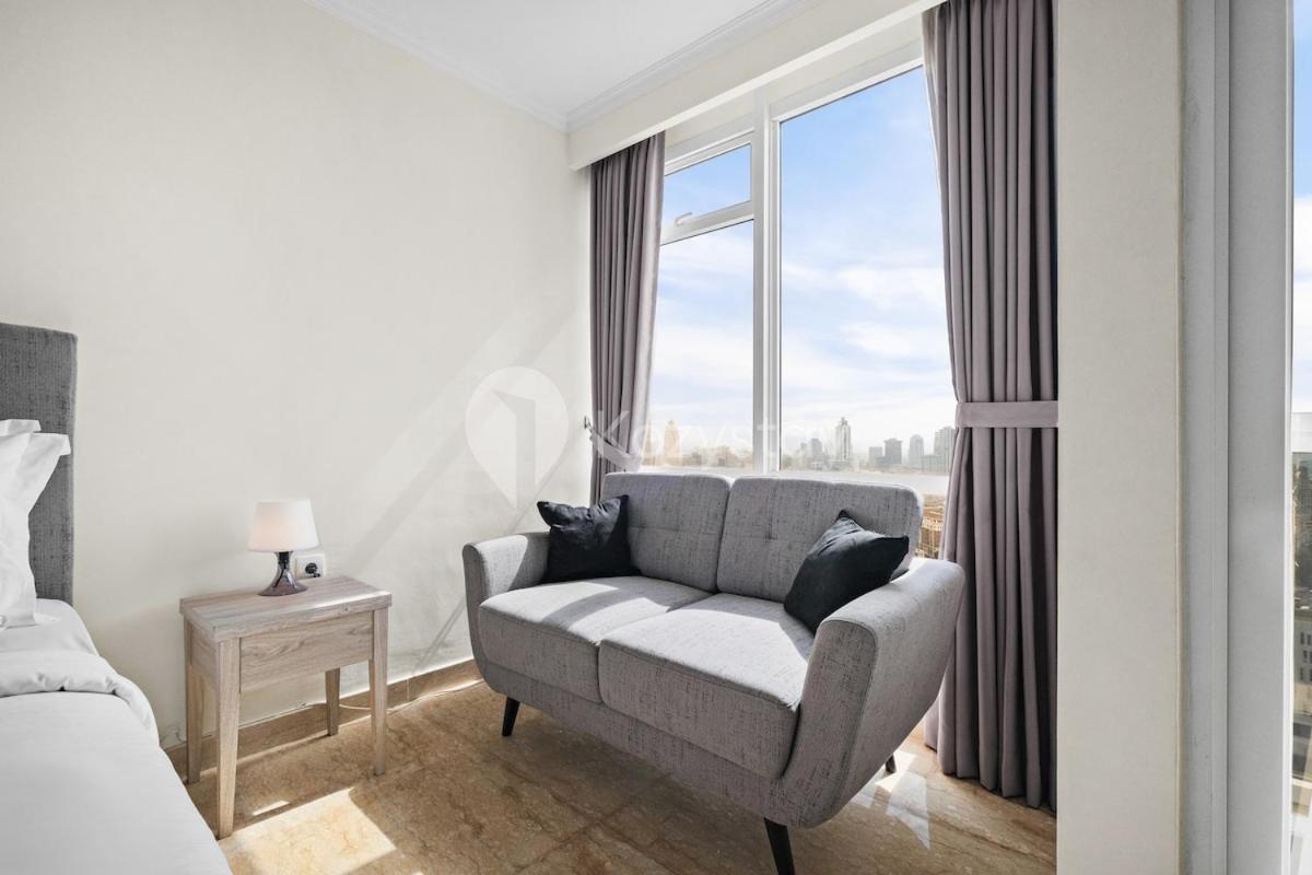Superb Great View Apartment Jakarta